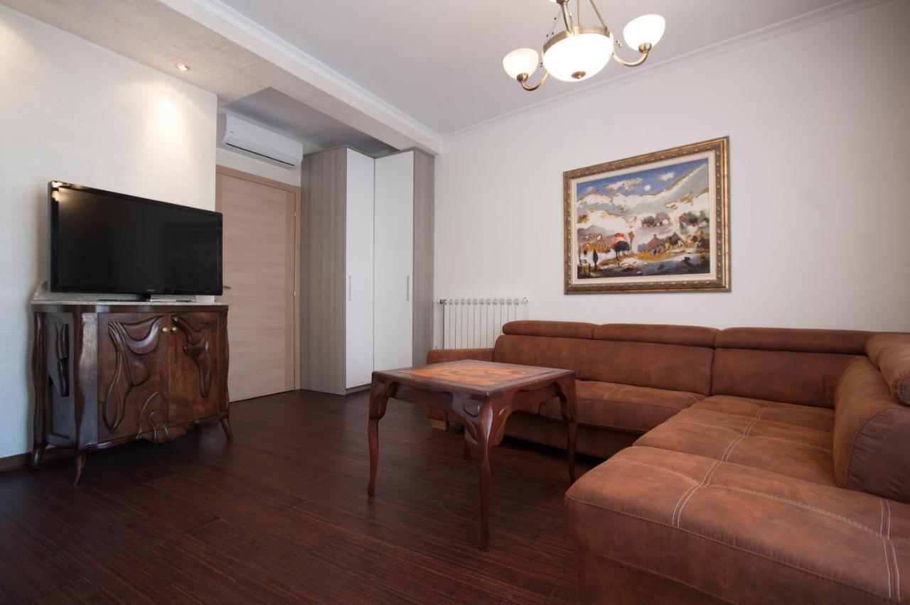 Guest House Przno Bay Sveti Stefan Exterior photo